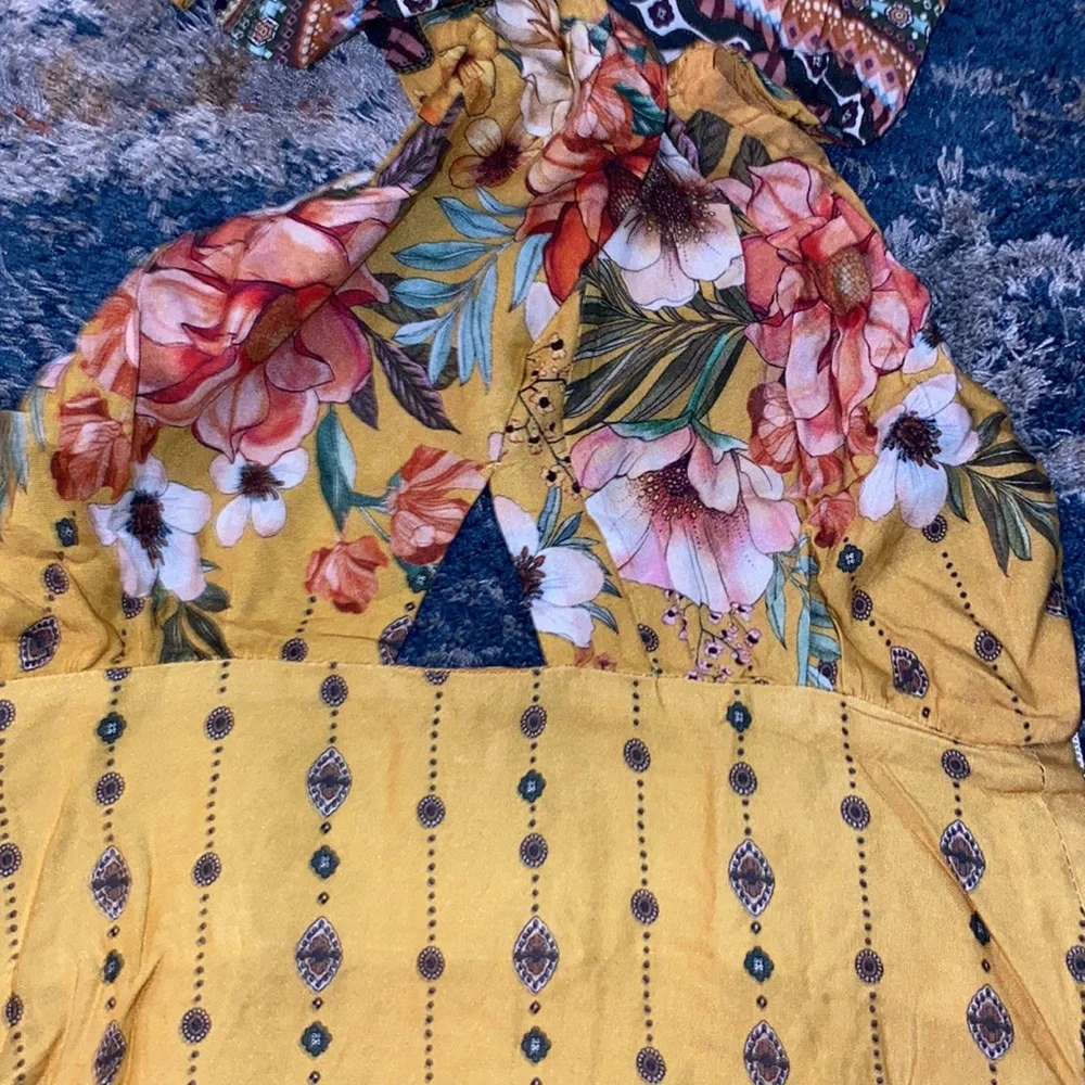 FARM Rio mini halter dress size xs/2 UNIQUE design - Picture 5 of 7